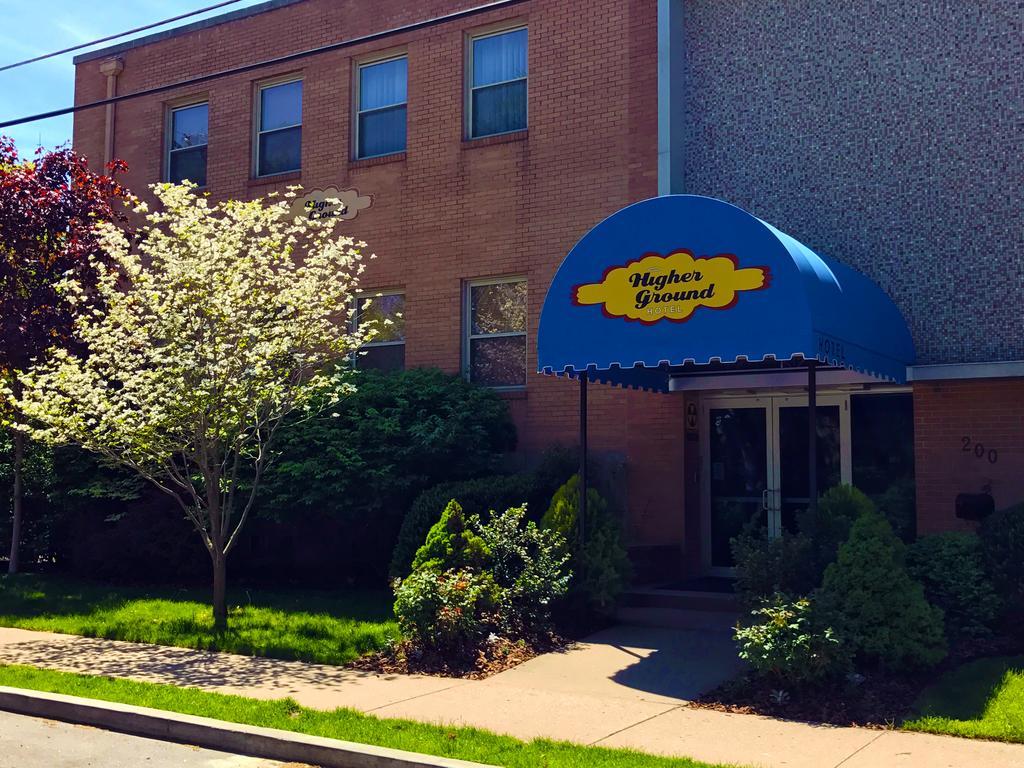 Higher Ground Hotel Independence Exterior photo