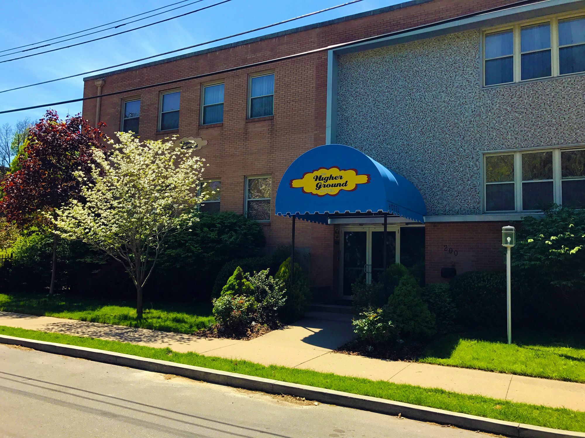 Higher Ground Hotel Independence Exterior photo